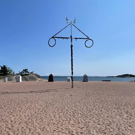 Uusi Laadukas Yksioe Hangon Keskustassa Hanko